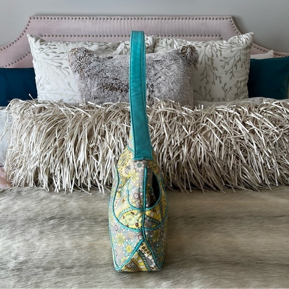 VERA BRADLEY Lemon Parfait Hobo Bag Frill Yellow Turquoise Paisley 2011 Floral - Picture 5 of 12